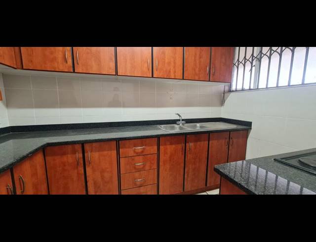 2 BEDROOM PROPERTY TO RENT IN WINDERMERE